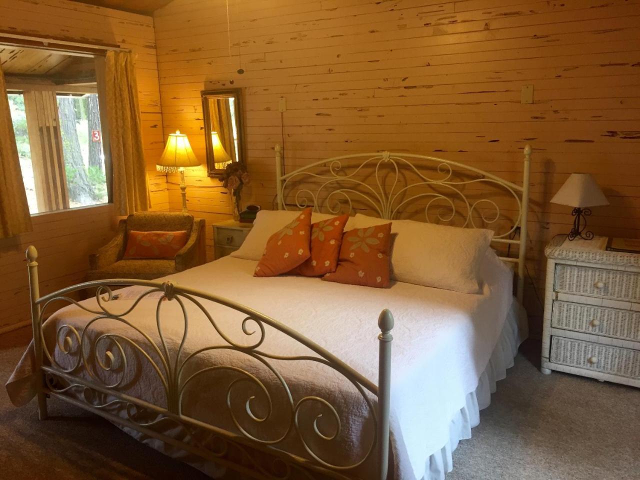Sierra Sky Lodge Sloat 객실 사진